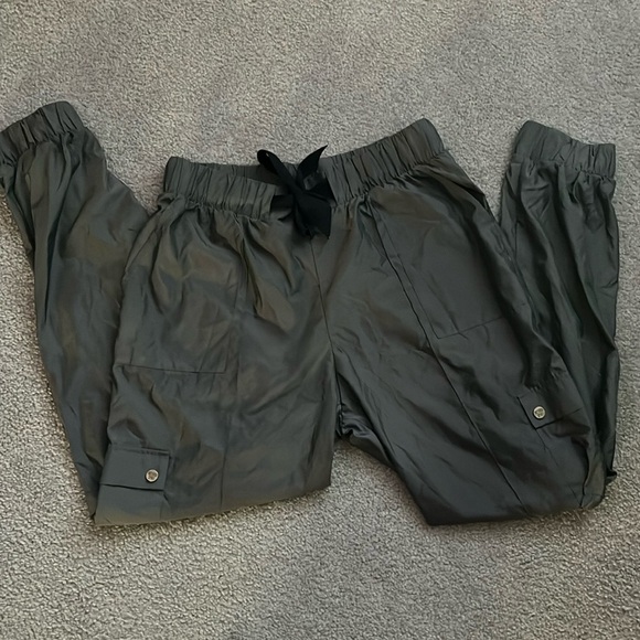 “Victoria Secret Sport: Joggers size small” - Picture 1 of 9